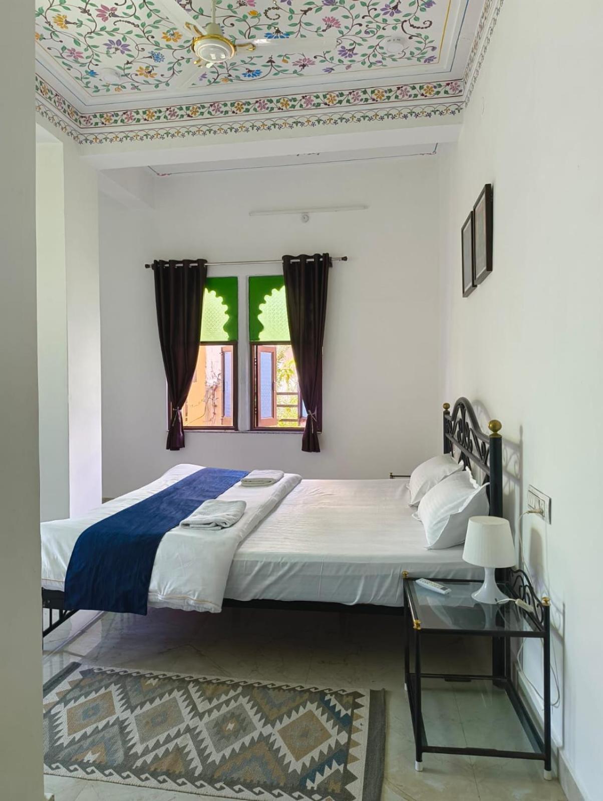 אודייפור Rising Shemesh Home Stay מראה חיצוני תמונה