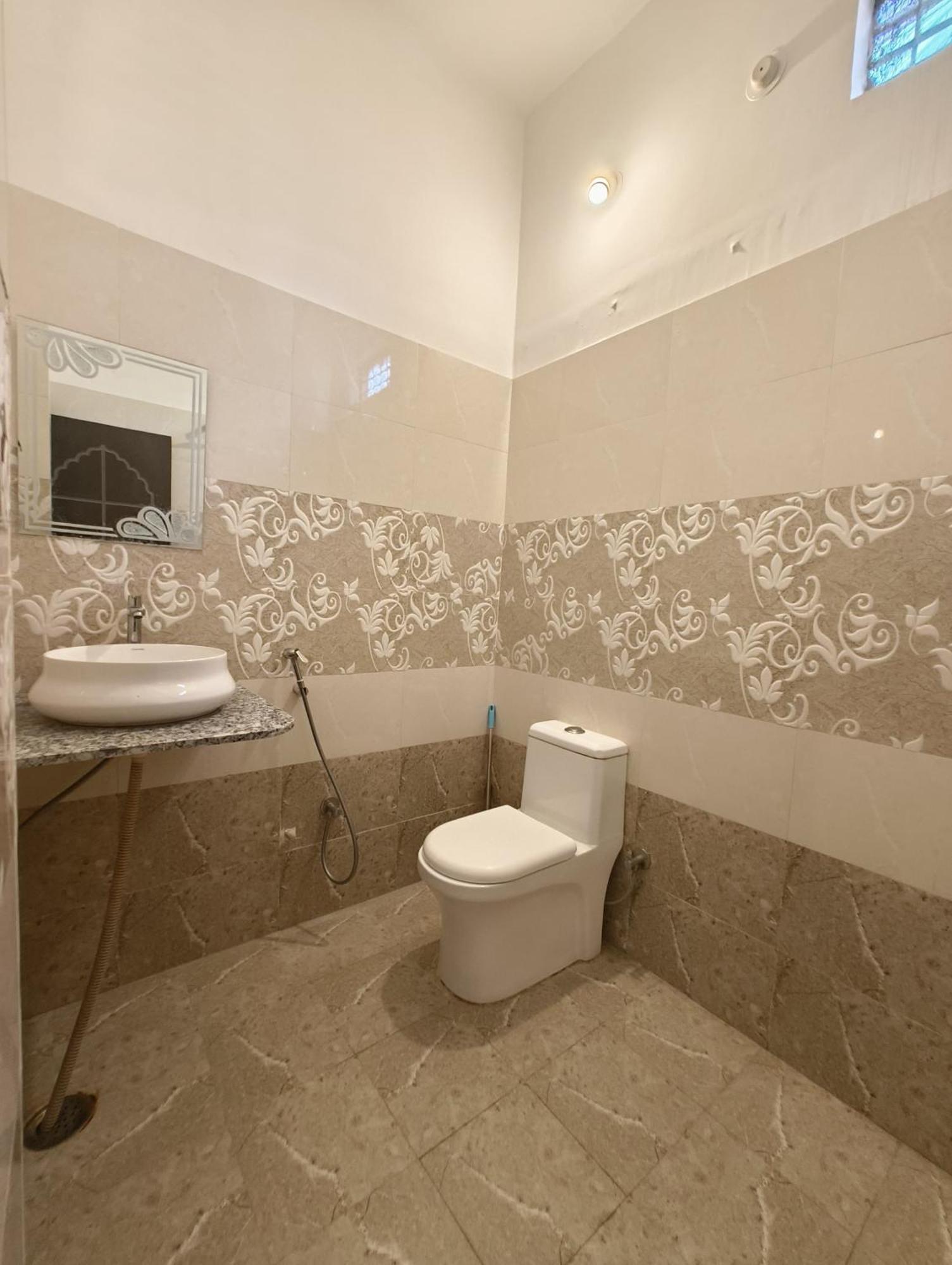 אודייפור Rising Shemesh Home Stay מראה חיצוני תמונה