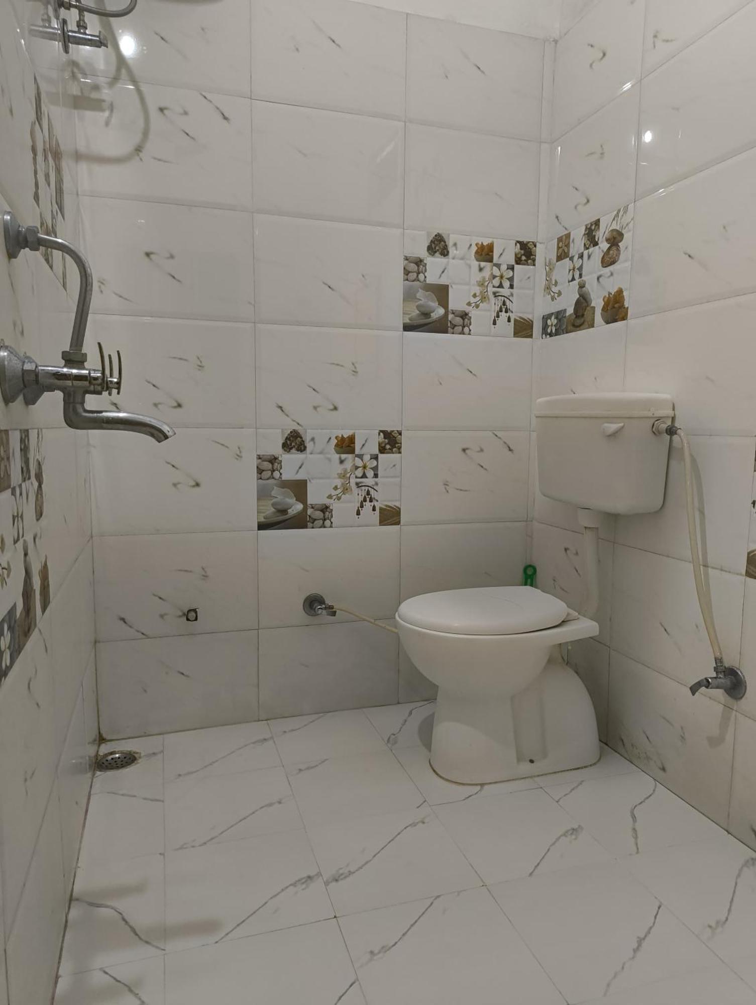 אודייפור Rising Shemesh Home Stay מראה חיצוני תמונה