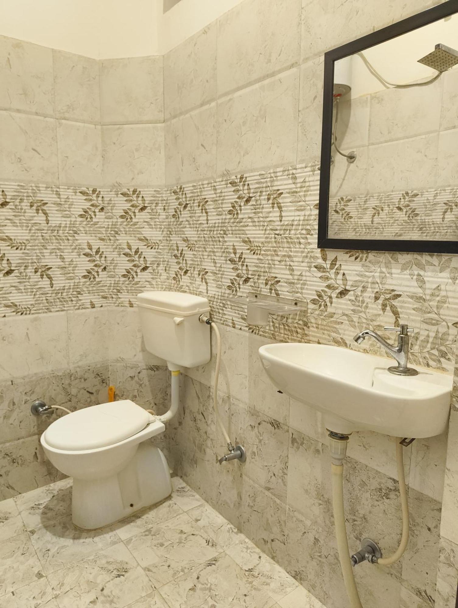 אודייפור Rising Shemesh Home Stay מראה חיצוני תמונה